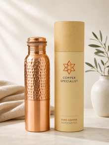 Carafe en cuivre pur – Design traditionnel et élégant 950ml