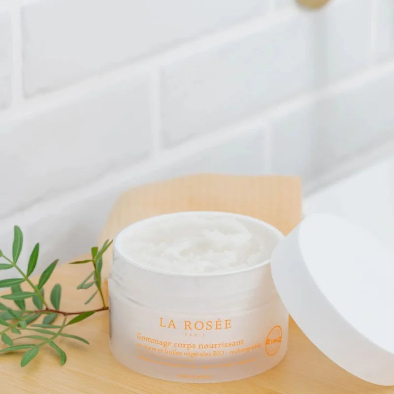 La Rosée – Gommage Corps Nourrissant & Rechargeable